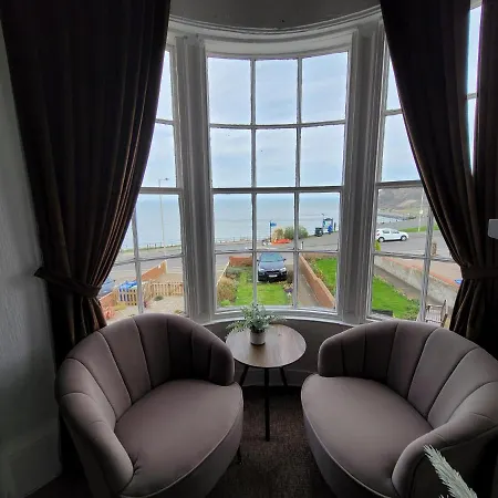 Sea View Flat 2 With Fast Wifi And Free Parking Apartment Scarborough Exterior photo