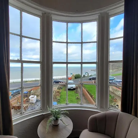 Sea View Flat 2 With Fast Wifi And Free Parking Apartment Scarborough Exterior photo